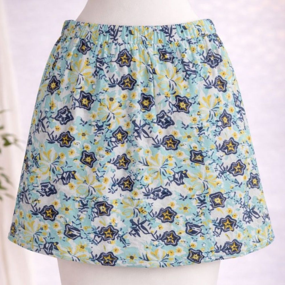 Sport Haley Blue & Yellow Floral Activewear Skirt